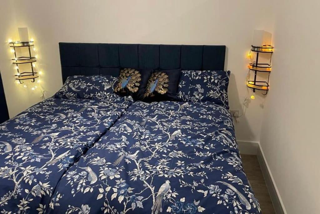 Comfortable Flat Close To The Beach Brighton Bagian luar foto