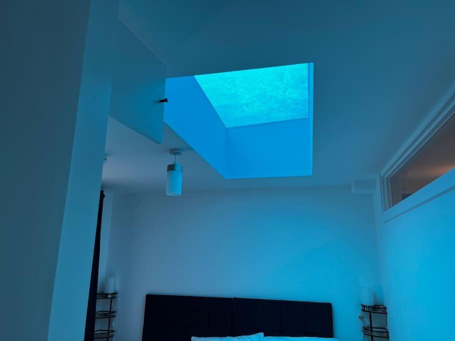 Comfortable Flat Close To The Beach Brighton Bagian luar foto