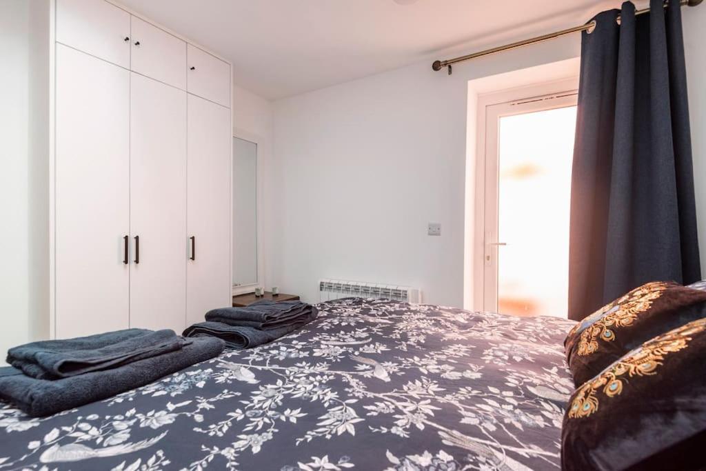 Comfortable Flat Close To The Beach Brighton Bagian luar foto